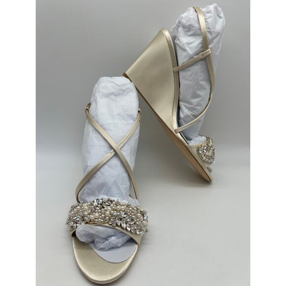 Badgley Mischka Women's Clarisa Embellished Wedge Sandal Ivory MP5243 Size 9.5 - Picture 4 of 12